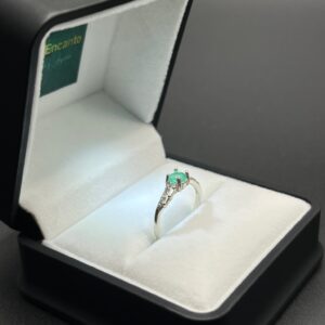 Anillo Solitario Esmeralda
