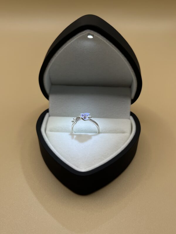 Anillo de Plata Violeta Encanto
