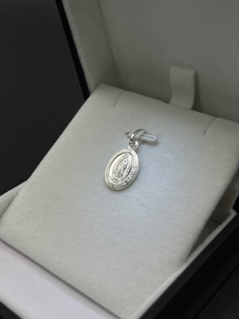 Dije de Plata Nuestra Señora de Guadalupe