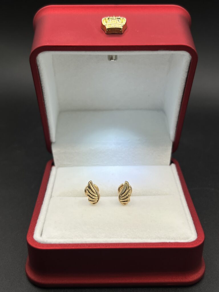 Topos en Oro de 18k Diseño "Alas de Ángel"