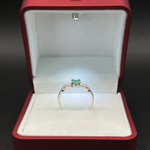 Anillo "Esmeralda Aura" en Plata 925