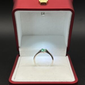 Anillo Solitario "Verde Minimal"